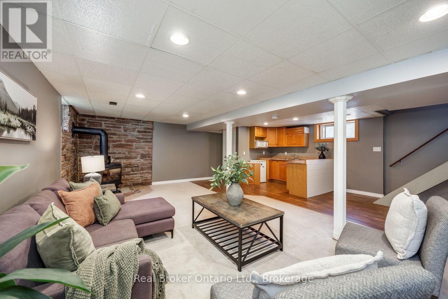 12 Sunset Road, Clarington (Bowmanville), Ontario  L1C 2E6 - Photo 24 - E13645742