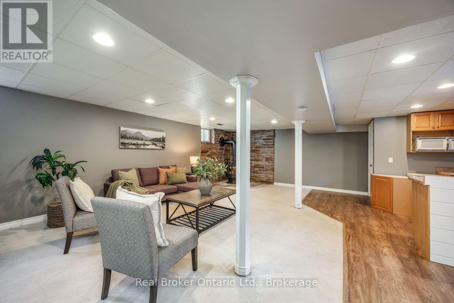 12 Sunset Road, Clarington (Bowmanville), Ontario  L1C 2E6 - Photo 25 - E13645742