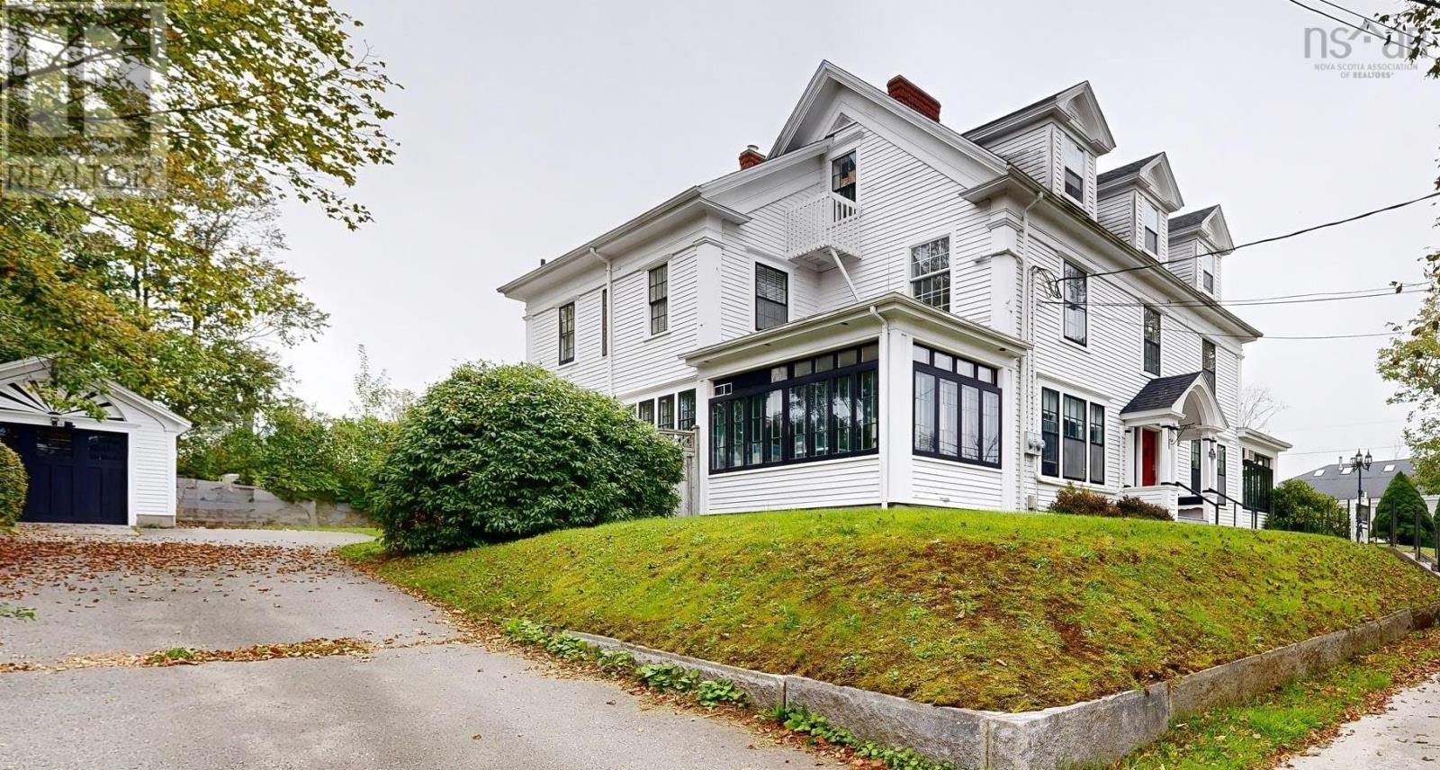 130 Water Street, Shelburne, Nova Scotia