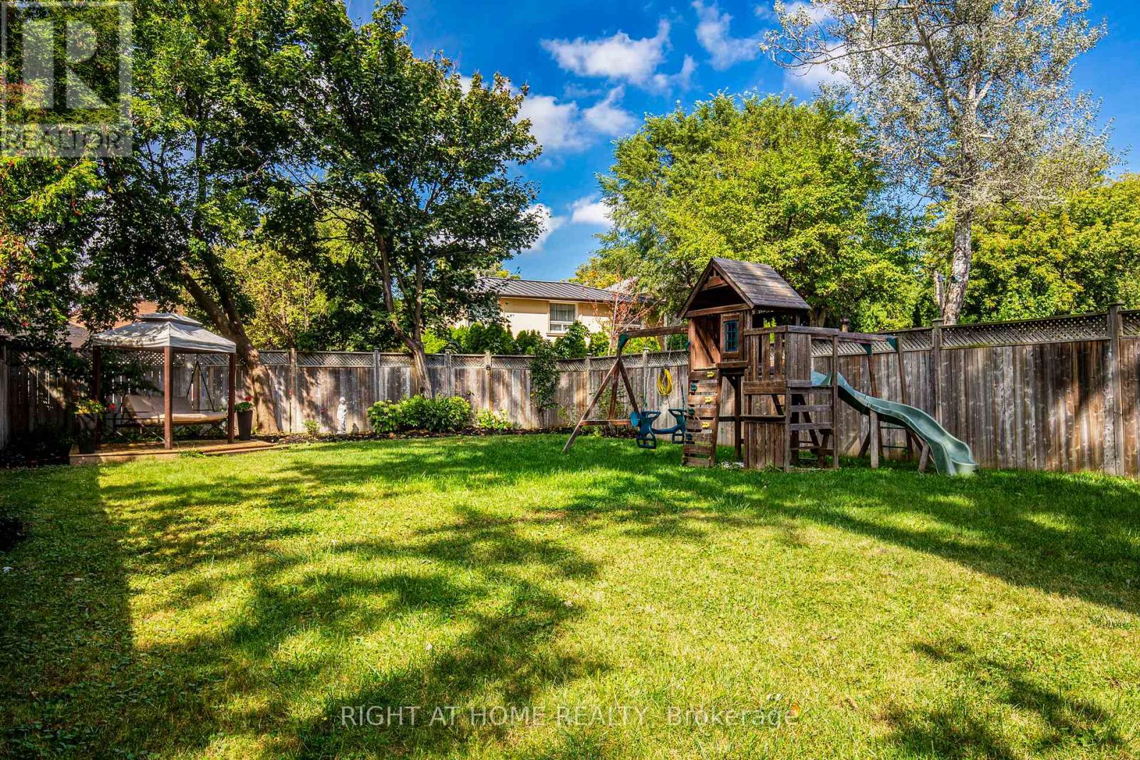 316 Churchill Avenue, Toronto, Ontario  M2R 1E7 - Photo 47 - C13645520