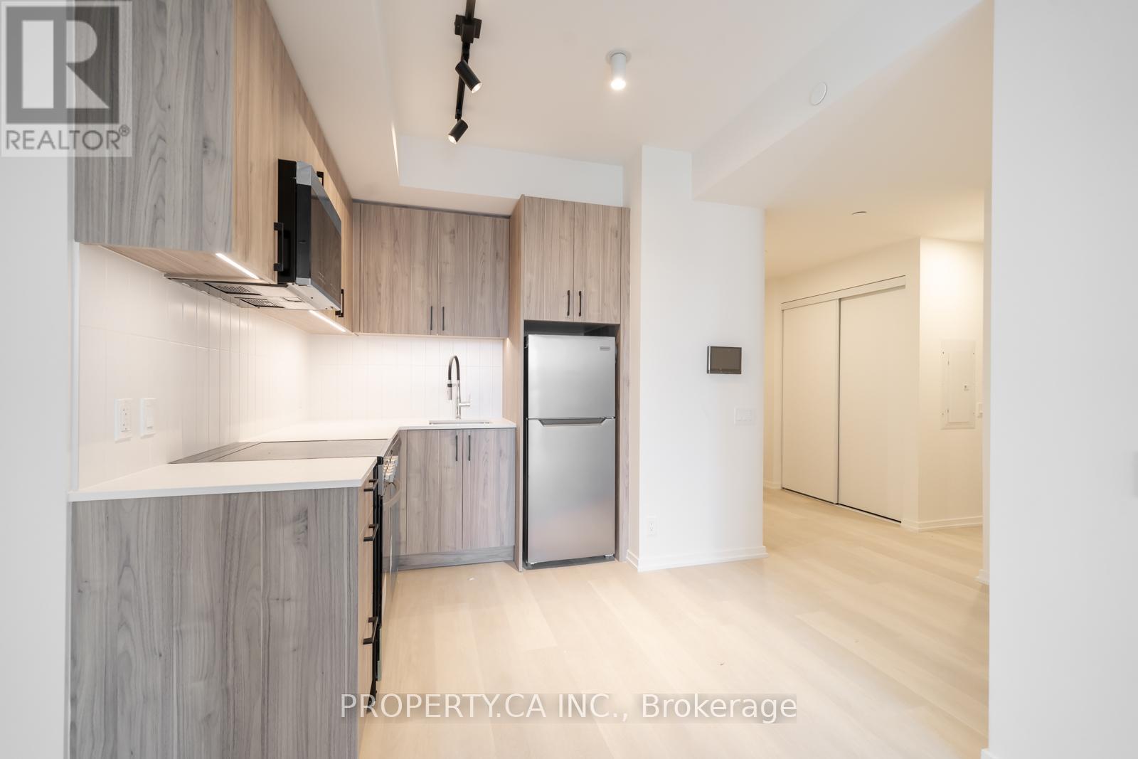604 - 109 Erskine Avenue, Toronto, Ontario  M4P 0G8 - Photo 2 - C13645524