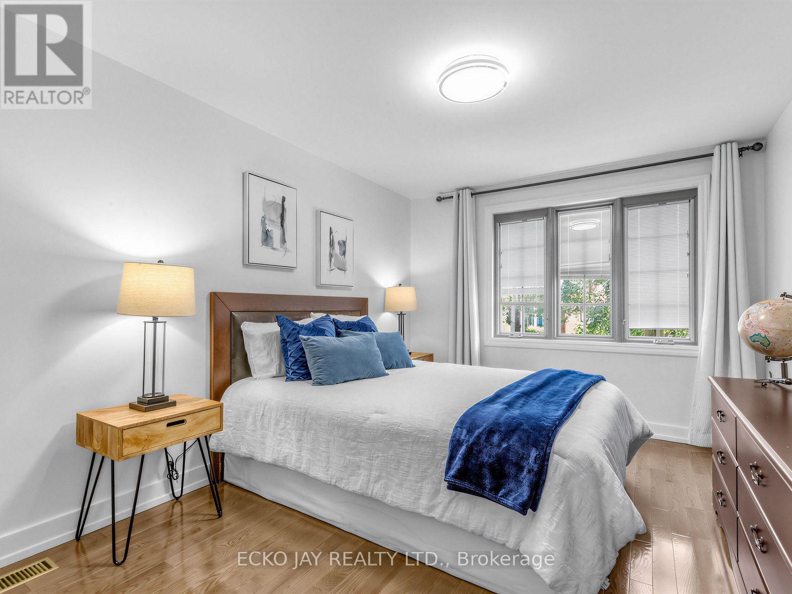 22 Meadowglade Crescent, Toronto, Ontario  M2J 1C7 - Photo 24 - C13645640