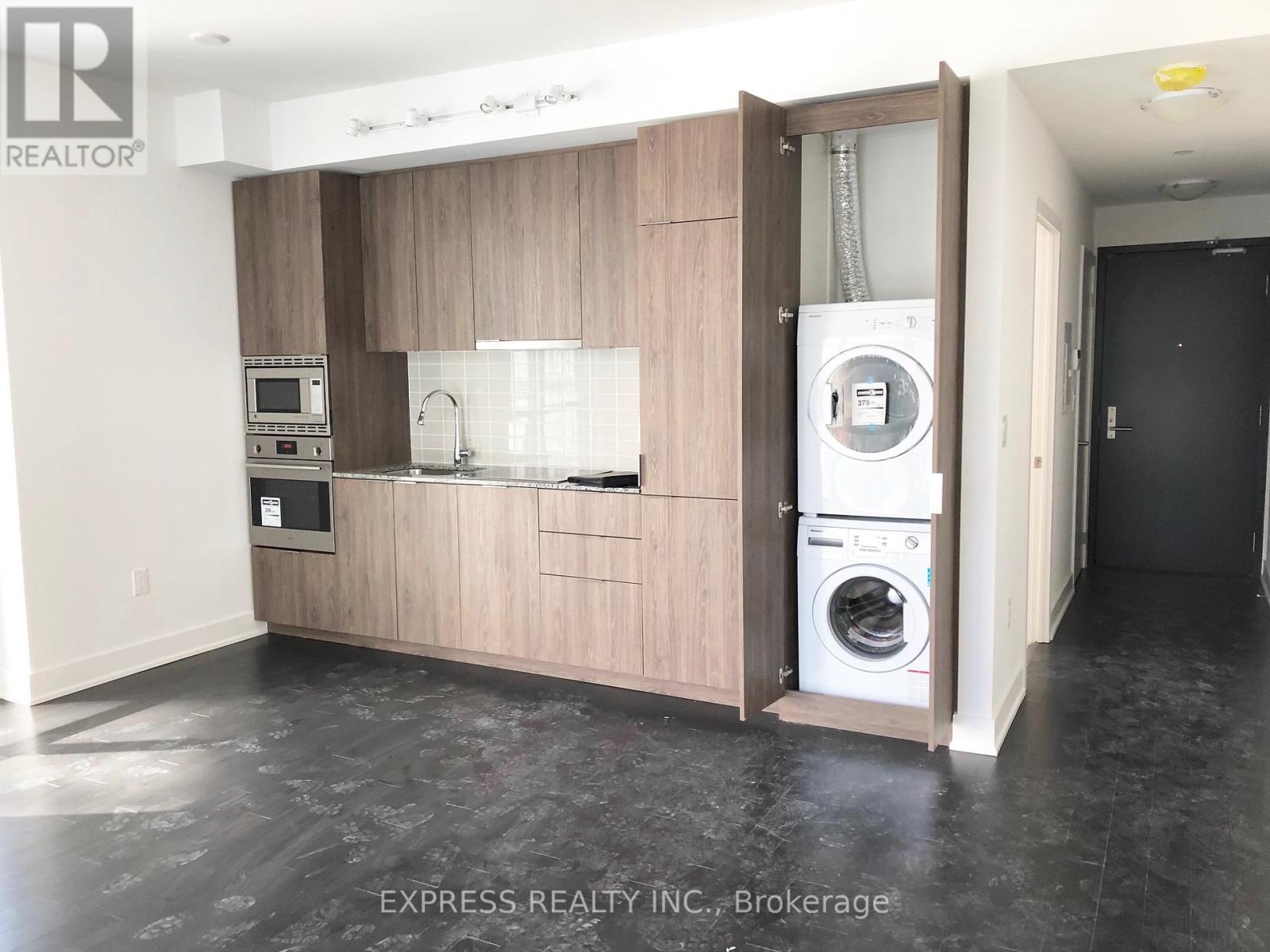 507 - 955 Bay Street, Toronto, Ontario  M5S 0C6 - Photo 2 - C13645768