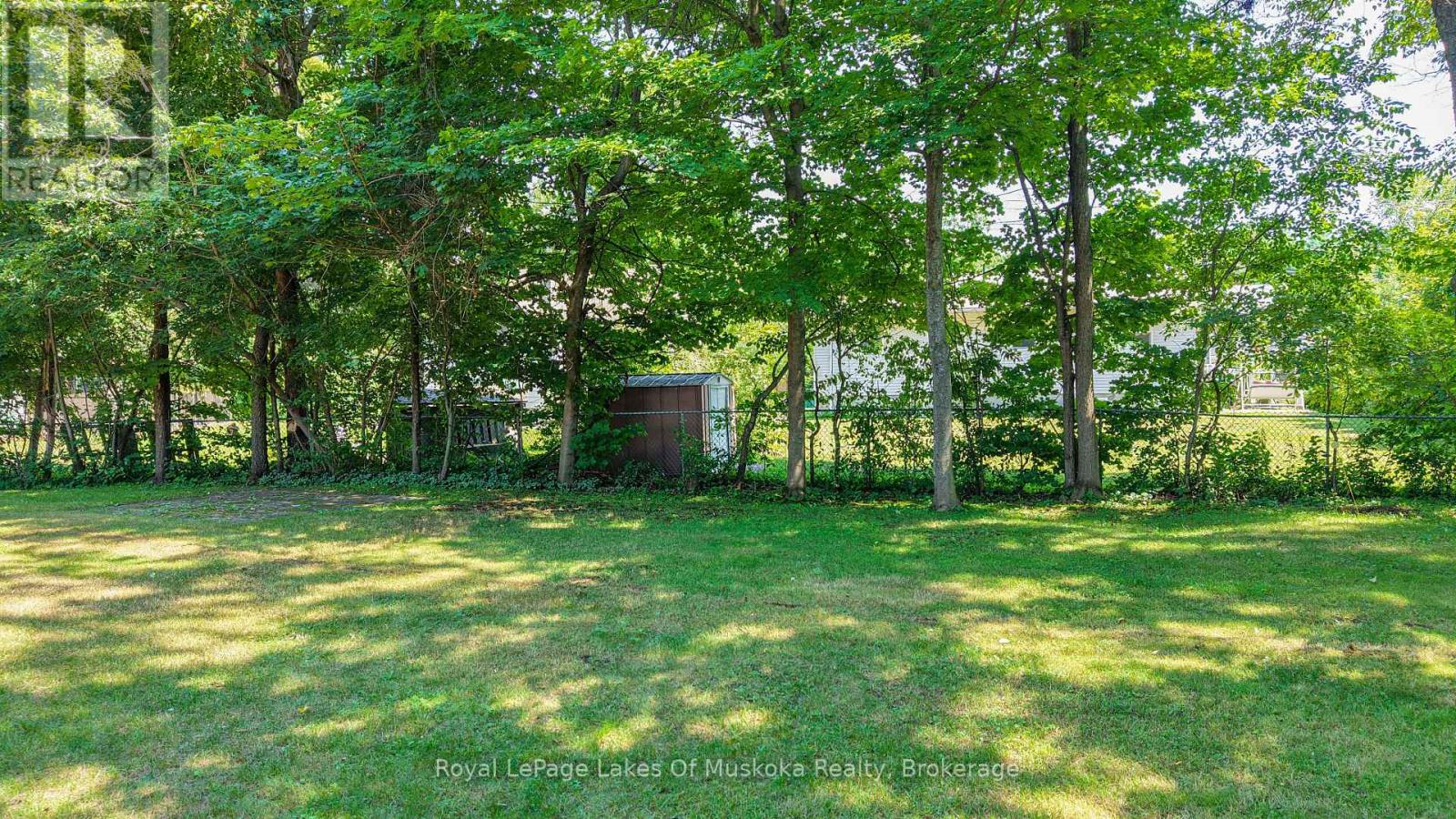 180 Lofty Pines Crescent, Gravenhurst, Ontario  P1P 1M6 - Photo 5 - X13645766
