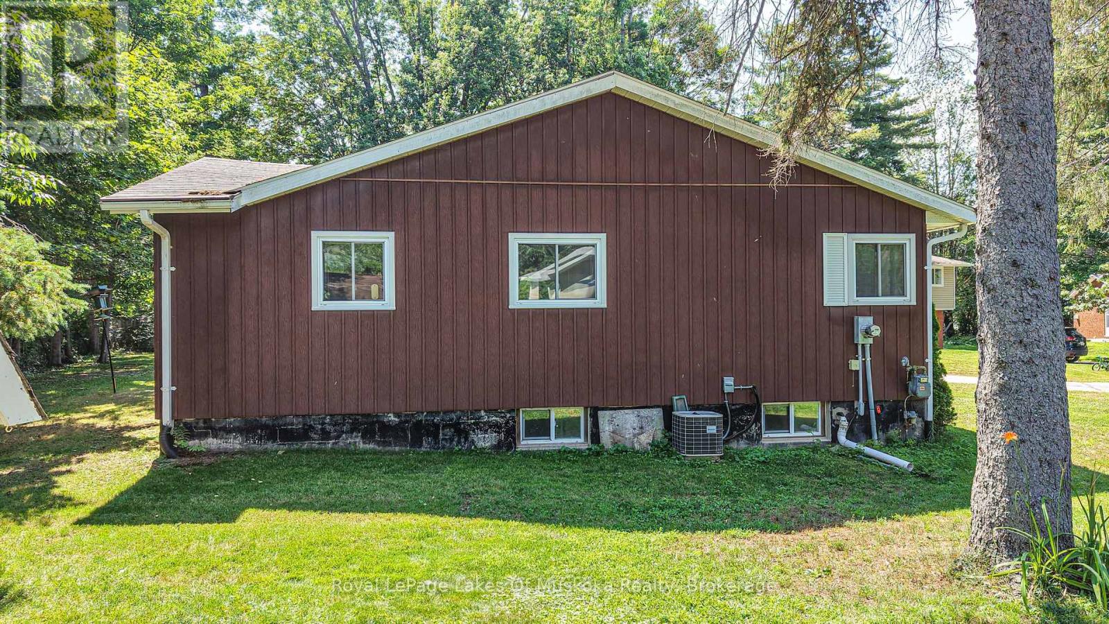 180 Lofty Pines Crescent, Gravenhurst, Ontario  P1P 1M6 - Photo 8 - X13645766