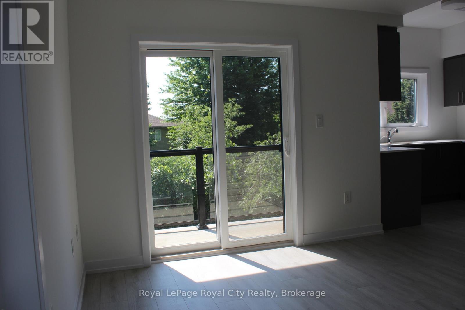 102 - 42 Lowes Road W, Guelph, Ontario  N1G 0H6 - Photo 10 - X13645810