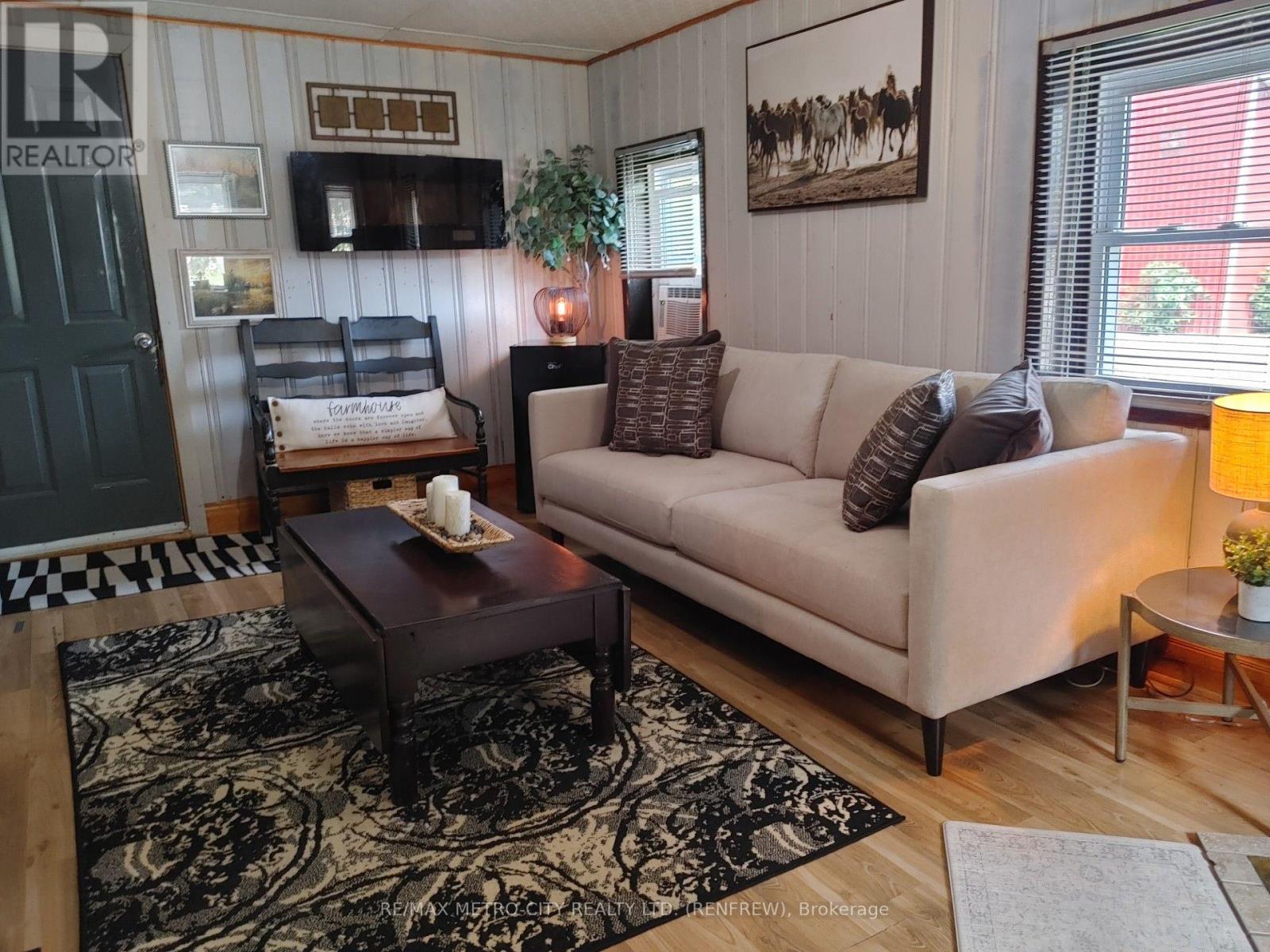 155 Storie Road, Horton, Ontario  K7V 3Z8 - Photo 8 - X13640620