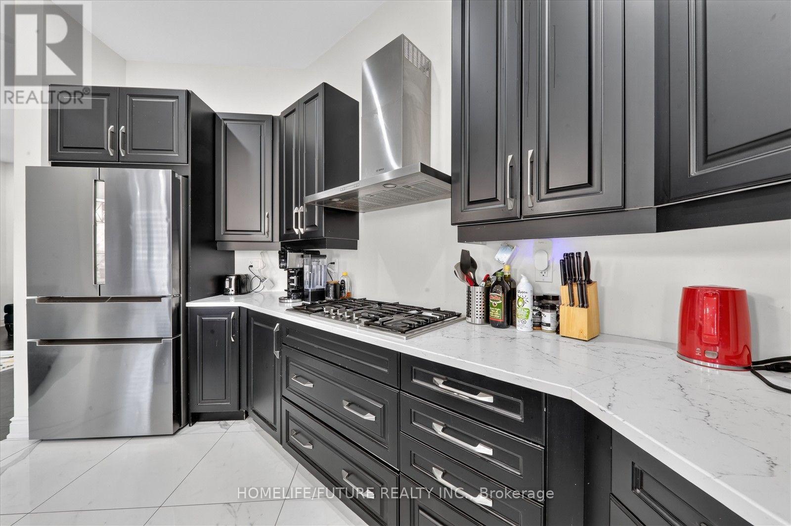 144 Auckland Drive, Whitby, Ontario  L1P 0J2 - Photo 15 - E13645470