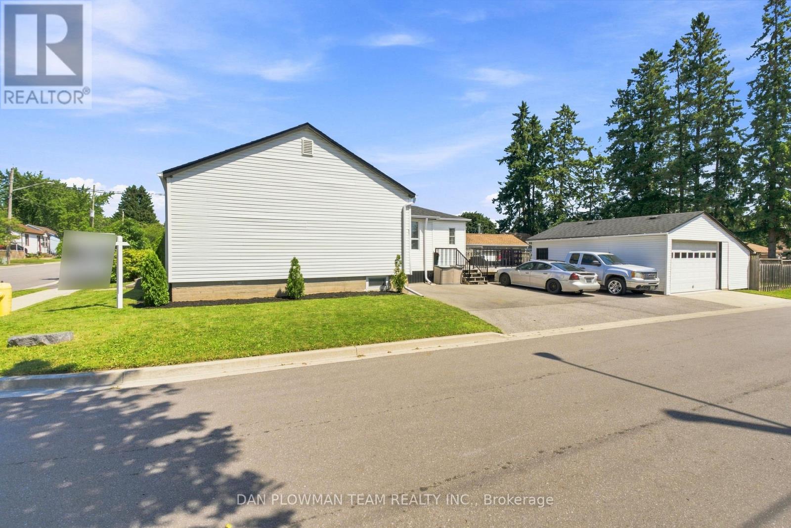 11 Veterans Avenue, Clarington, Ontario  L1C 2C1 - Photo 25 - E13645484