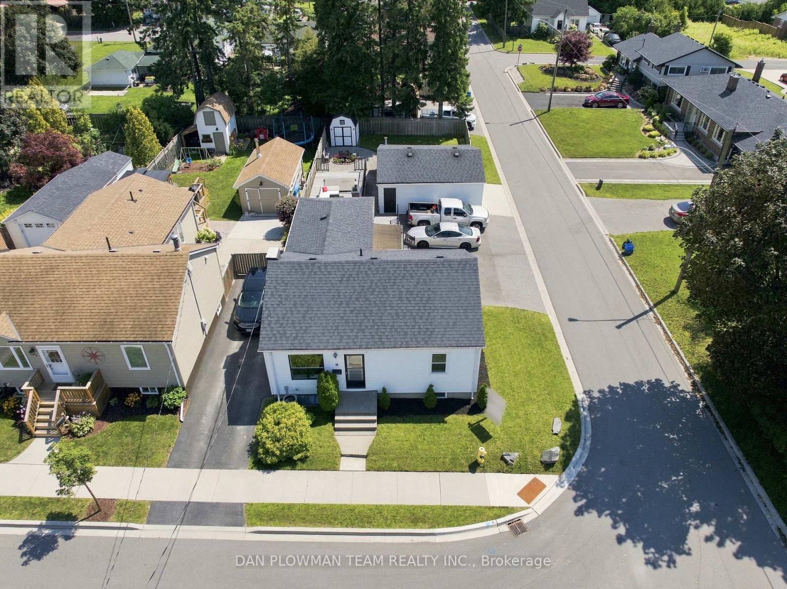 11 Veterans Avenue, Clarington, Ontario  L1C 2C1 - Photo 28 - E13645484
