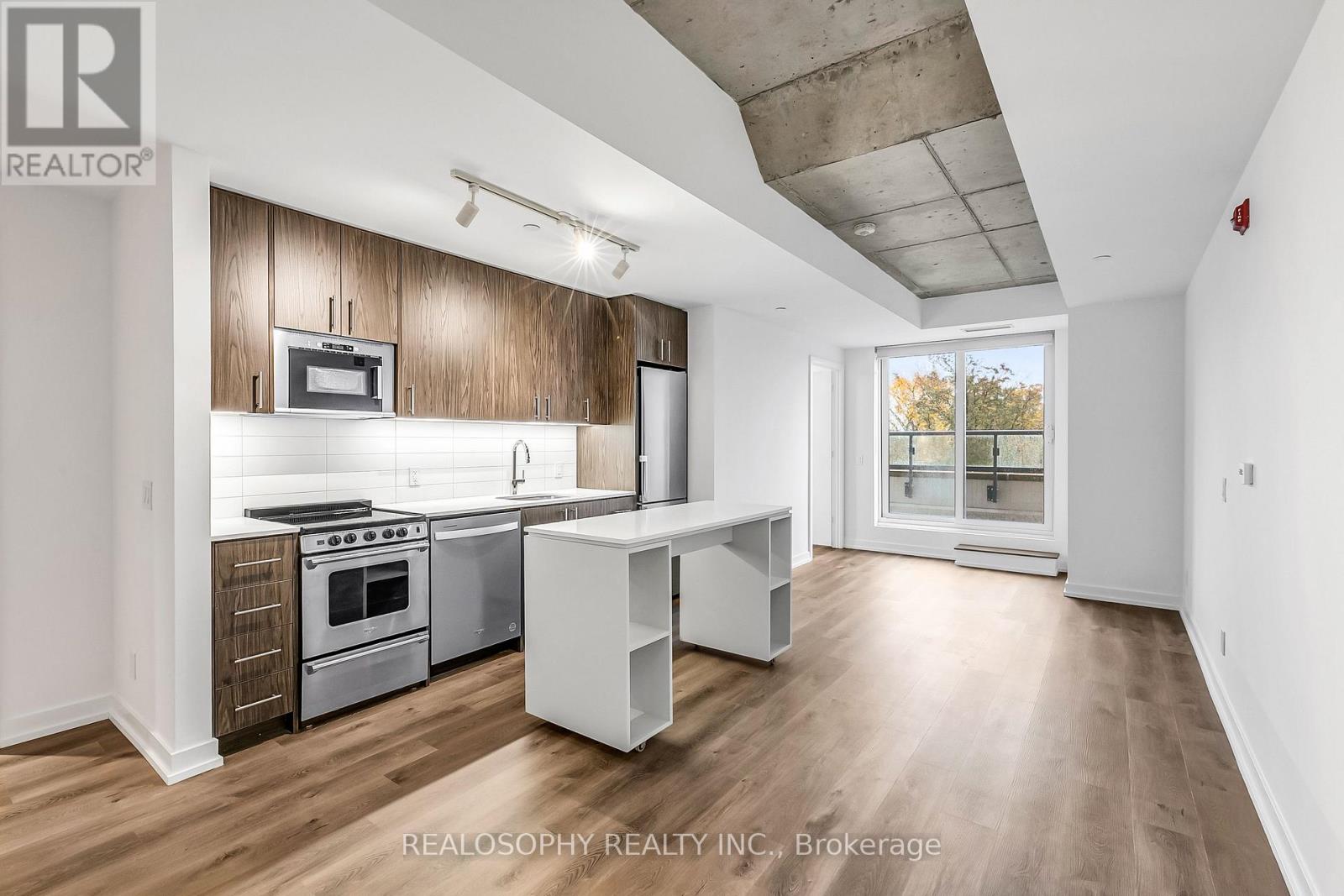 509 - 115 Larchmount Avenue, Toronto, Ontario  M4M 2Y6 - Photo 3 - E13645670