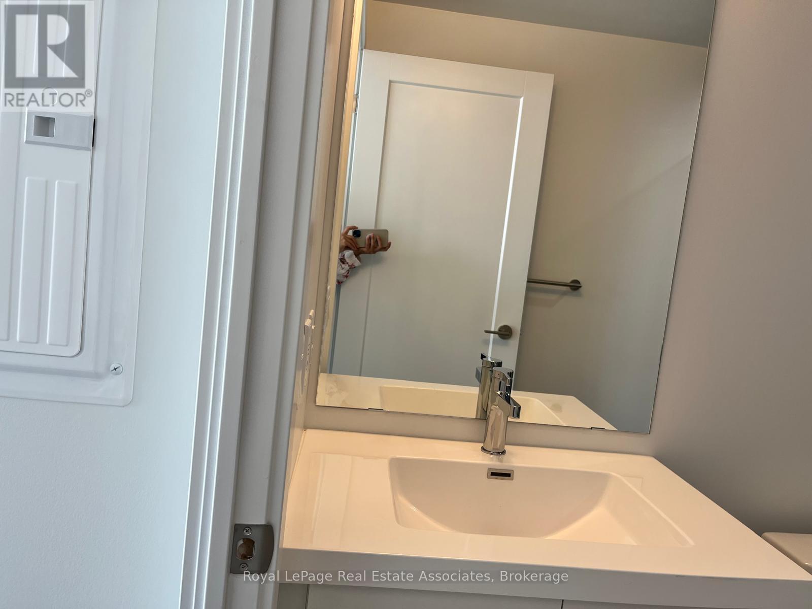 2545 Simcoe Street N, Oshawa, Ontario  L1L 0W3 - Photo 32 - E13645676