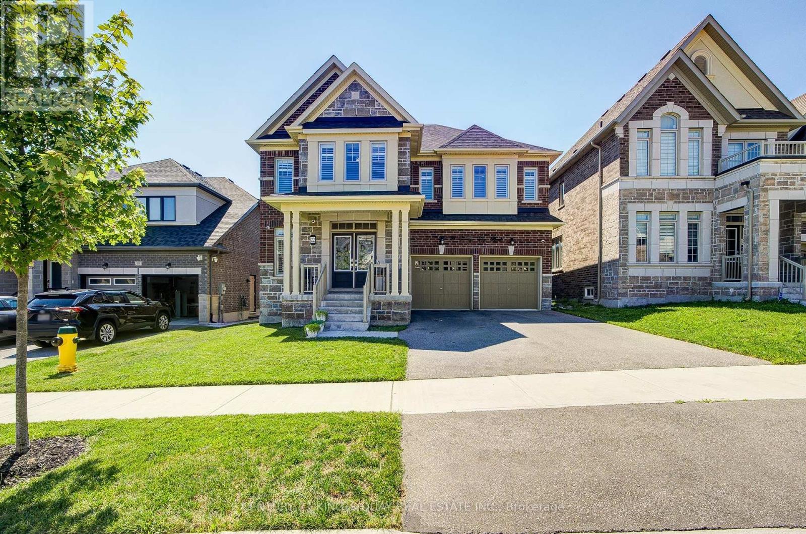 22 Carriage Shop Bend, East Gwillimbury, Ontario  L9N 0Y5 - Photo 2 - N13645534