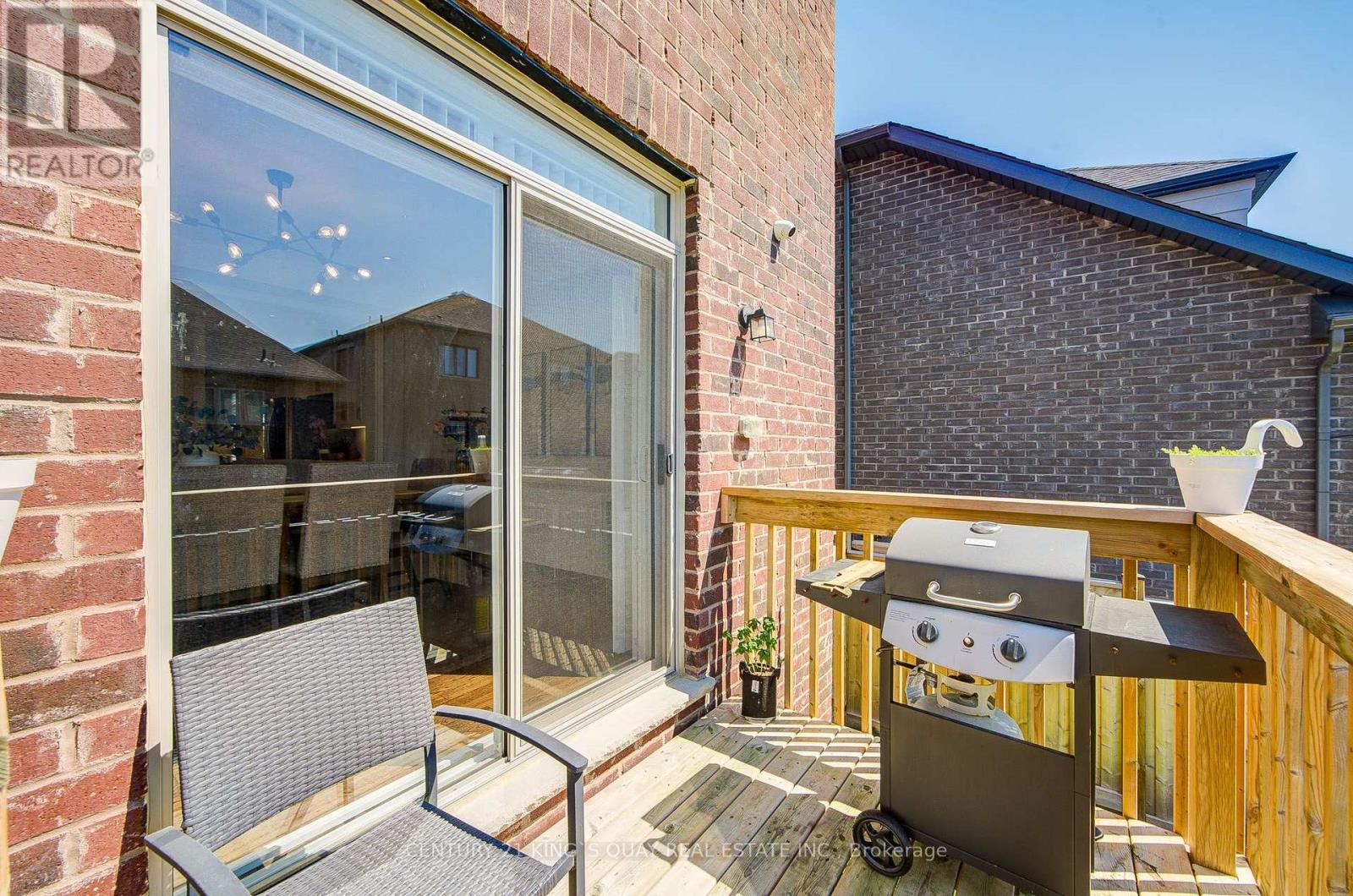 22 Carriage Shop Bend, East Gwillimbury, Ontario  L9N 0Y5 - Photo 29 - N13645534
