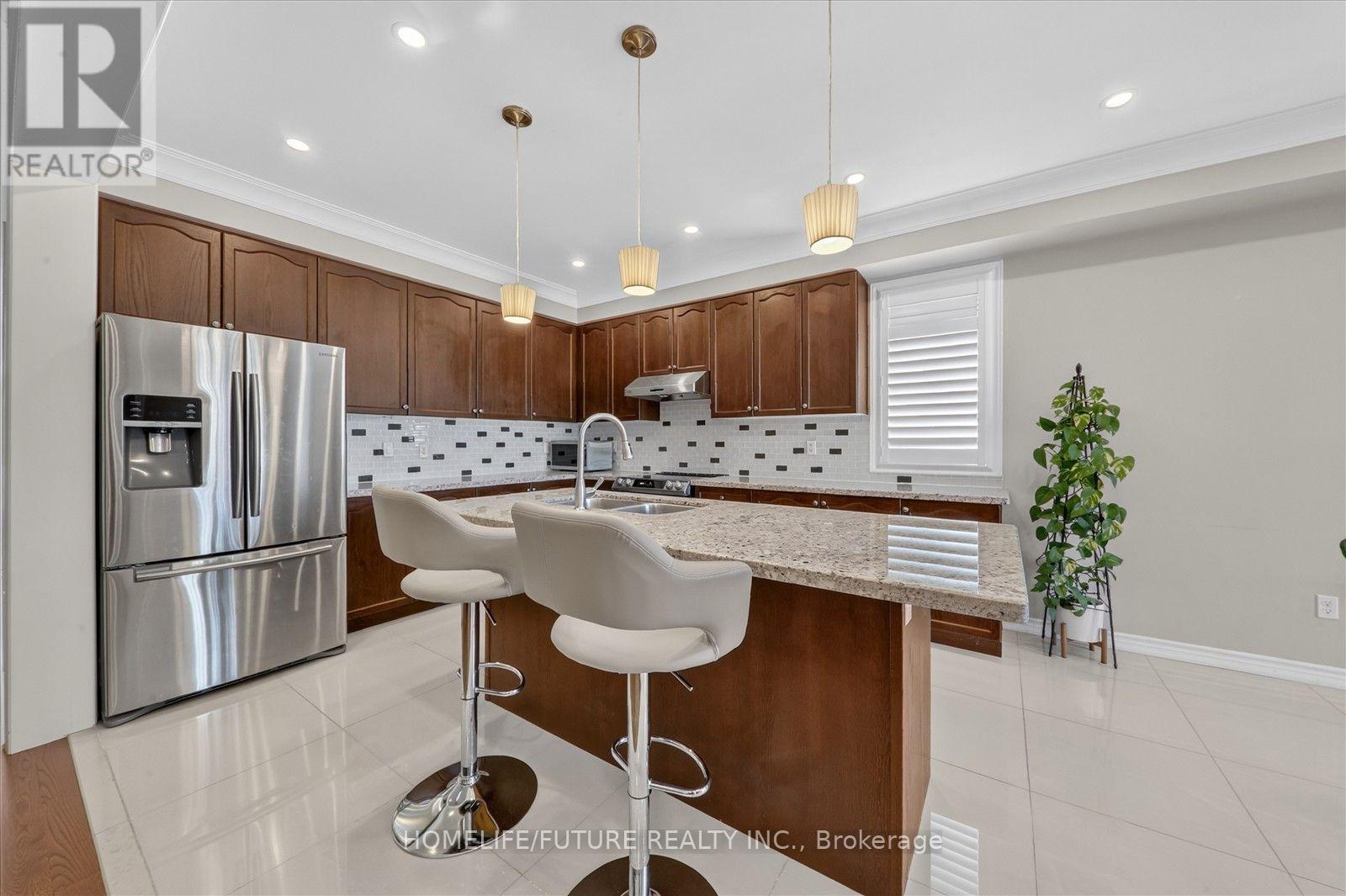 2 Astrid Terrace, Markham (Wismer), Ontario  L6E 0J8 - Photo 14 - N13645606