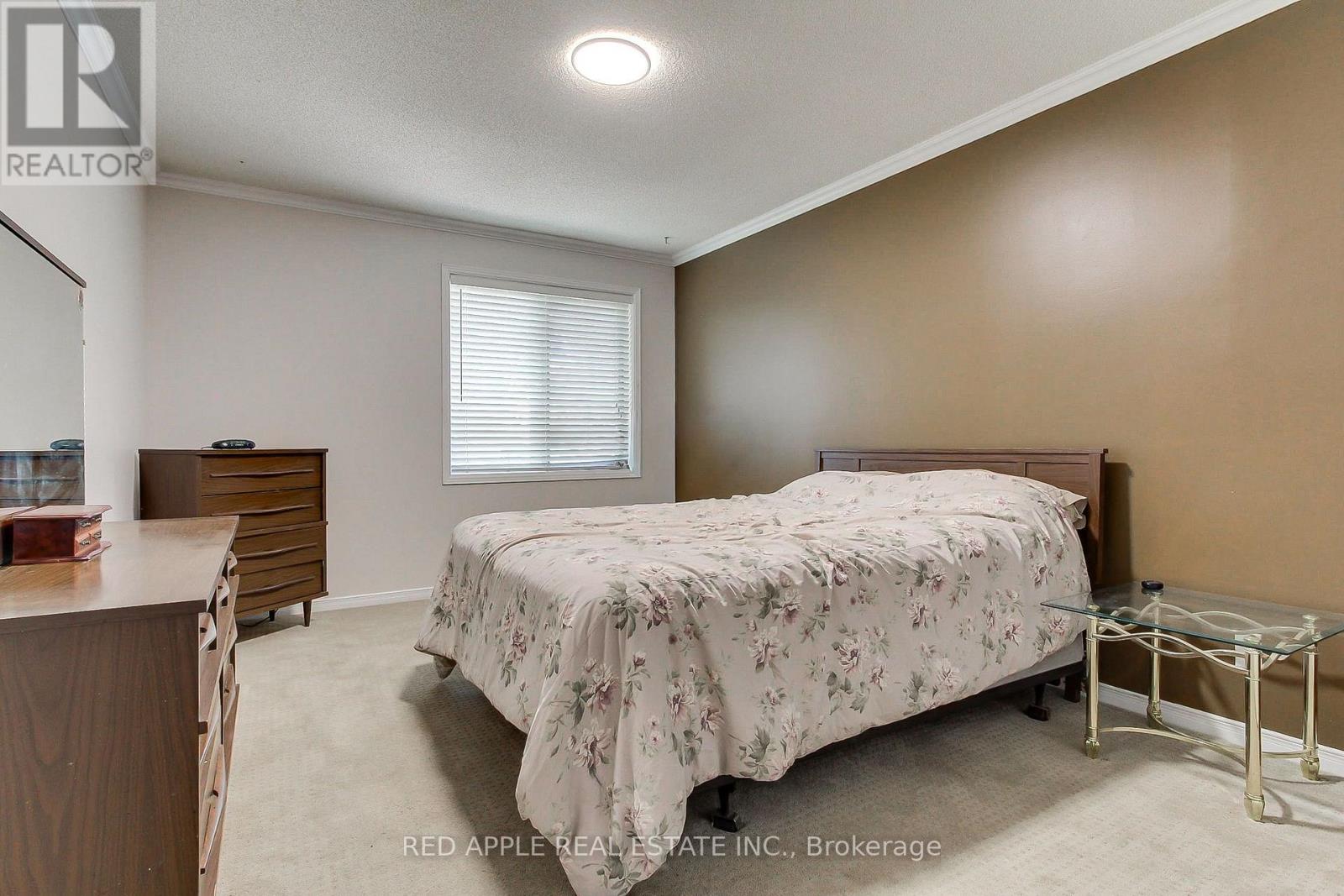 2277 Scythes Street, Innisfil, Ontario  L9S 1G7 - Photo 17 - N13645658