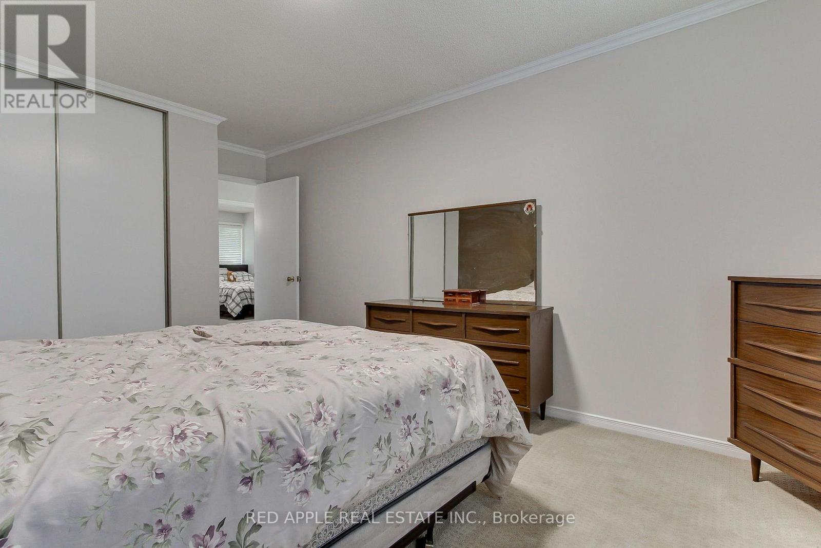 2277 Scythes Street, Innisfil, Ontario  L9S 1G7 - Photo 18 - N13645658