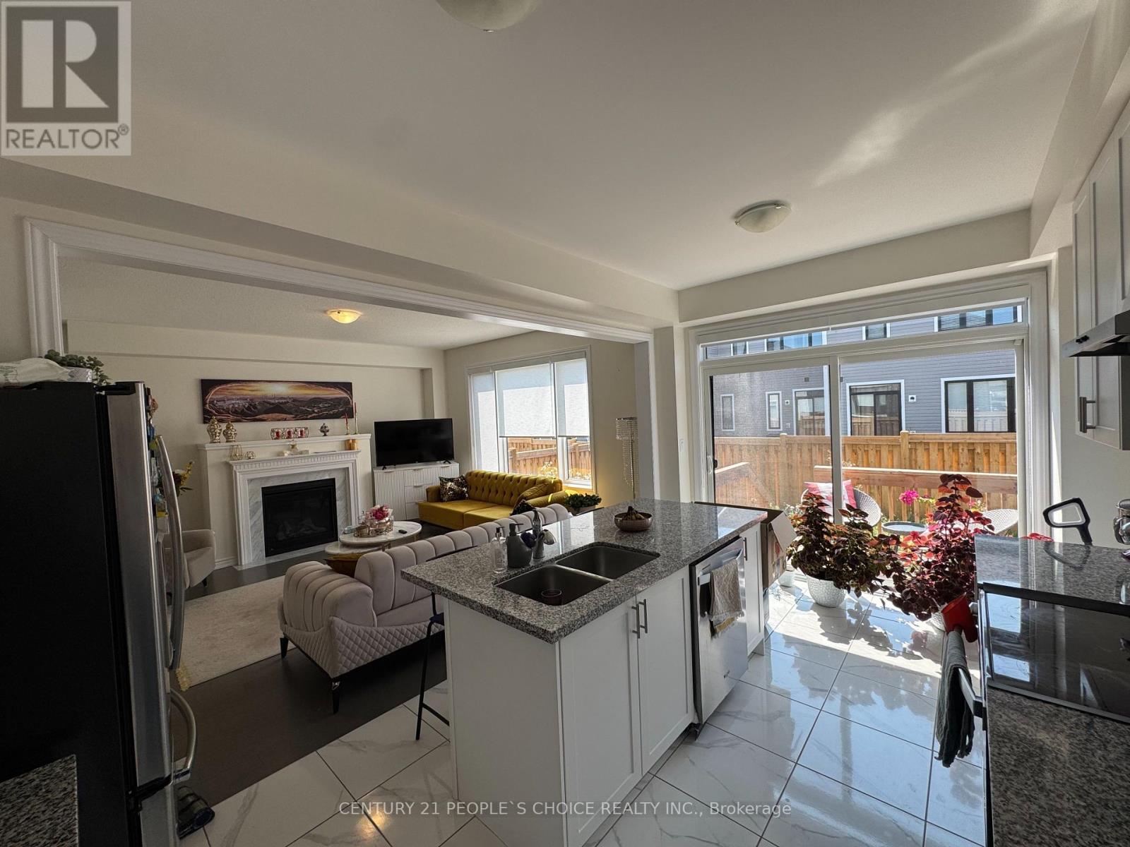 61 Valleybrook Road, Barrie, Ontario  L9J 0L6 - Photo 11 - S13645458