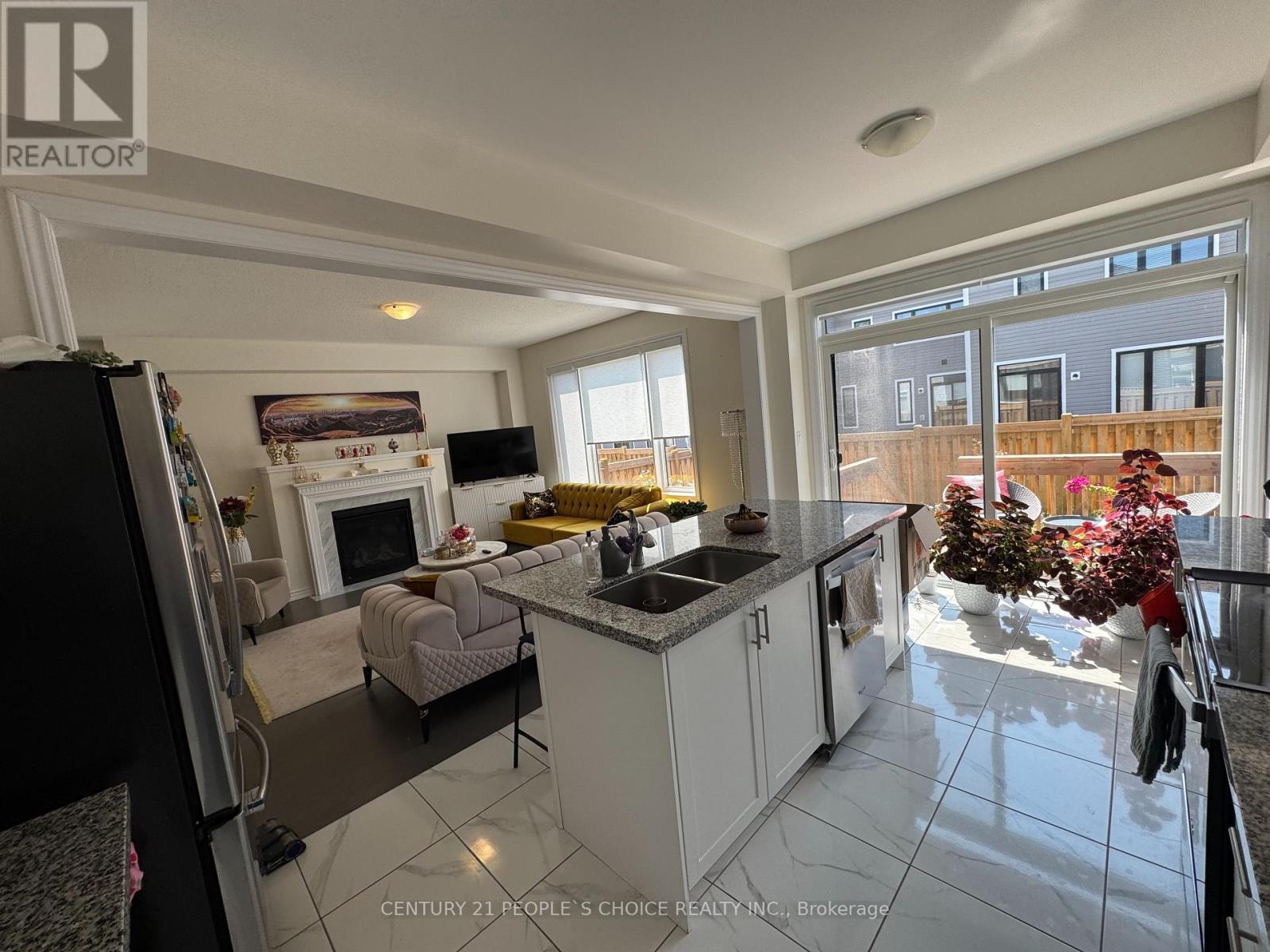 61 Valleybrook Road, Barrie, Ontario  L9J 0L6 - Photo 12 - S13645458