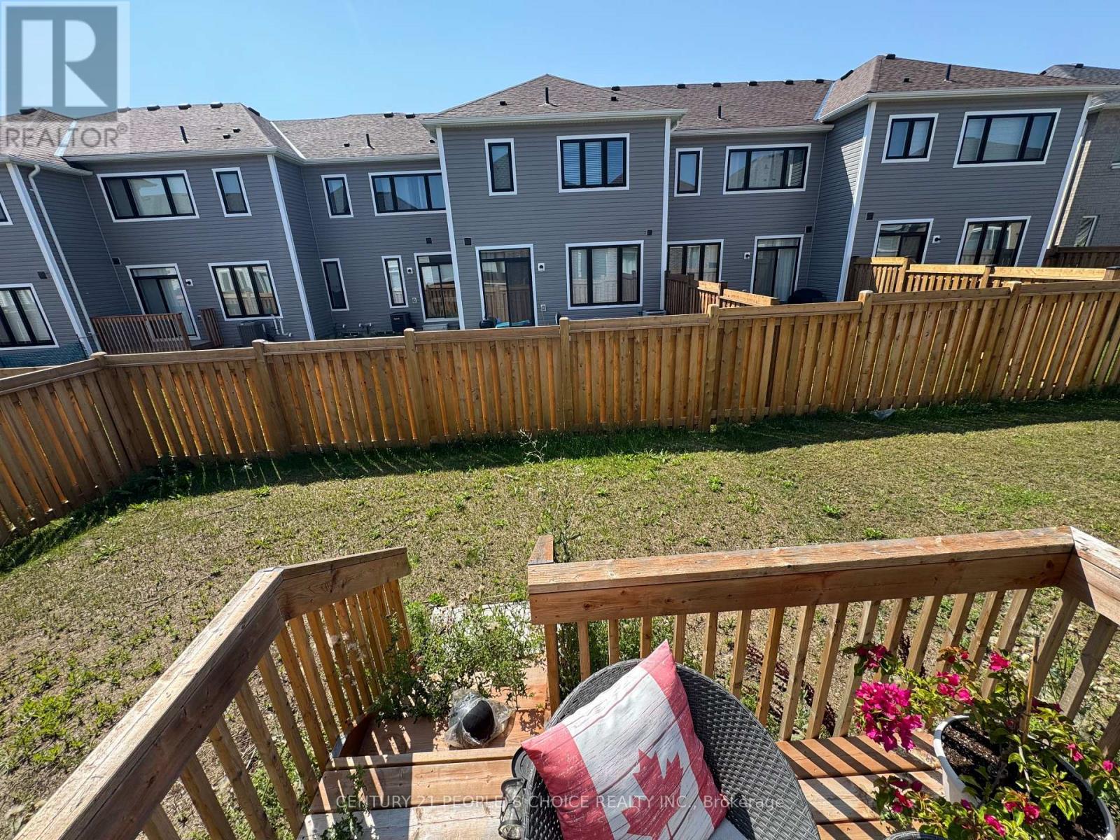 61 Valleybrook Road, Barrie, Ontario  L9J 0L6 - Photo 15 - S13645458