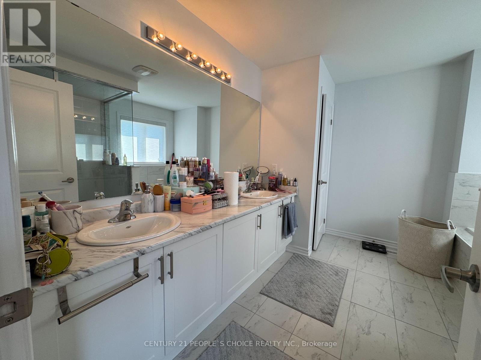 61 Valleybrook Road, Barrie, Ontario  L9J 0L6 - Photo 21 - S13645458