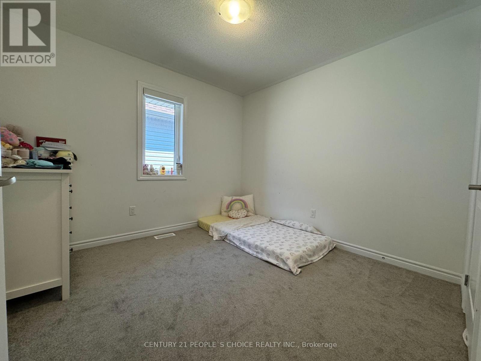 61 Valleybrook Road, Barrie, Ontario  L9J 0L6 - Photo 24 - S13645458