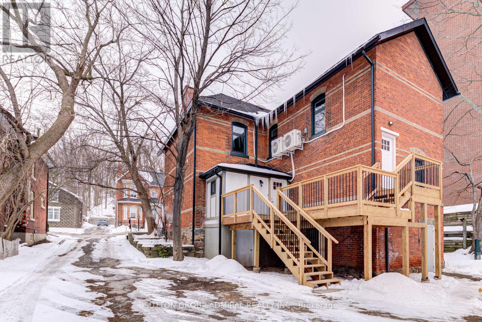 4u - 167 Collier Street, Barrie, Ontario  L4M 1H6 - Photo 2 - S13645652