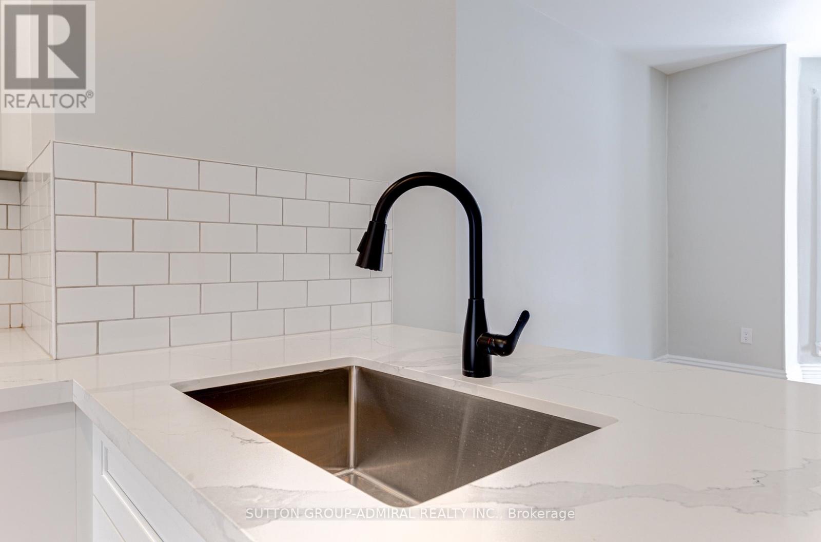4u - 167 Collier Street, Barrie, Ontario  L4M 1H6 - Photo 20 - S13645652