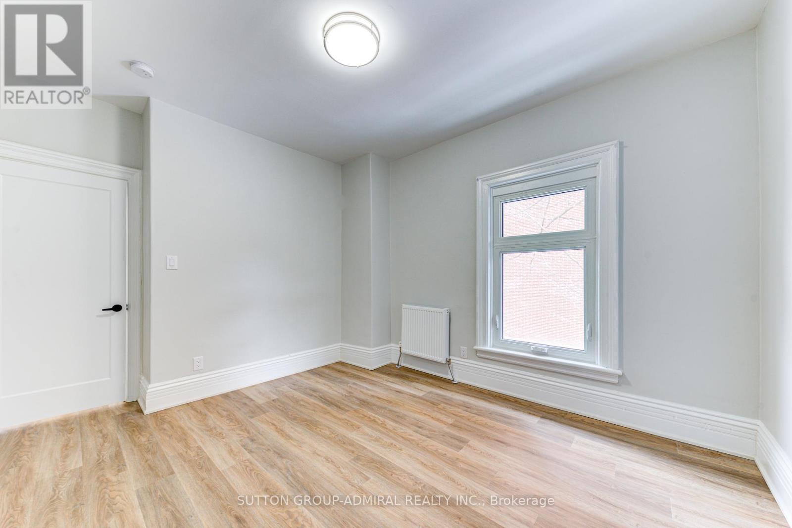 4u - 167 Collier Street, Barrie, Ontario  L4M 1H6 - Photo 9 - S13645652