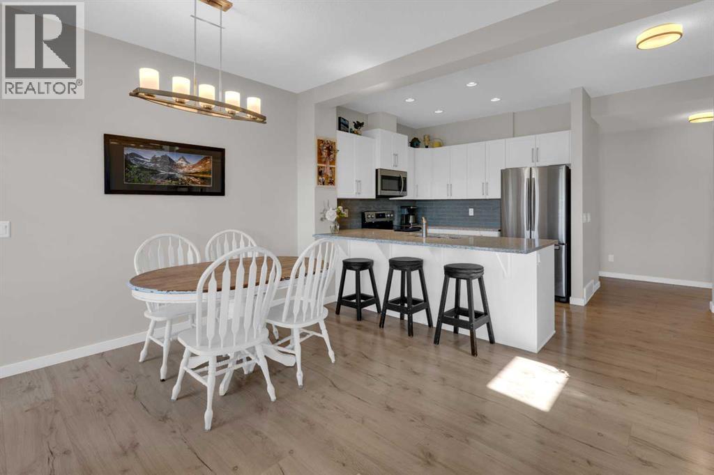 311 Sunrise View, Cochrane, Alberta  T4C 0Z7 - Photo 12 - A2328993
