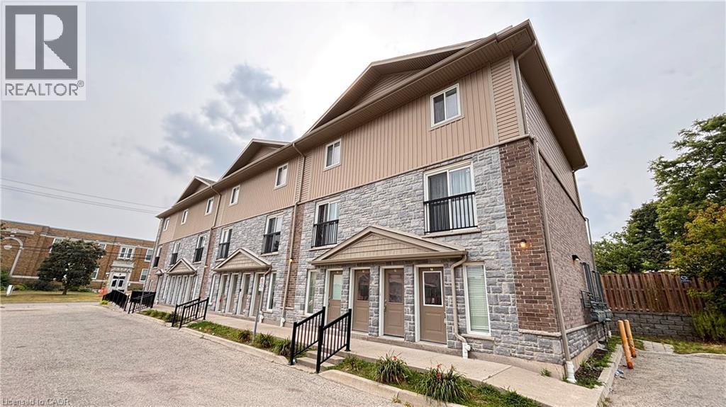 122 COURTLAND Avenue E Unit# 14, Kitchener, Ontario
