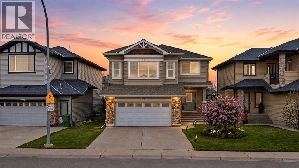 29 Royal Birkdale Drive Nw, Calgary, Alberta  T3G 5C7 - Photo 1 - A2330227
