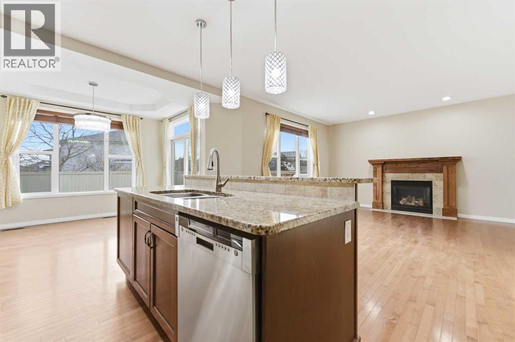 29 Royal Birkdale Drive Nw, Calgary, Alberta  T3G 5C7 - Photo 5 - A2330227