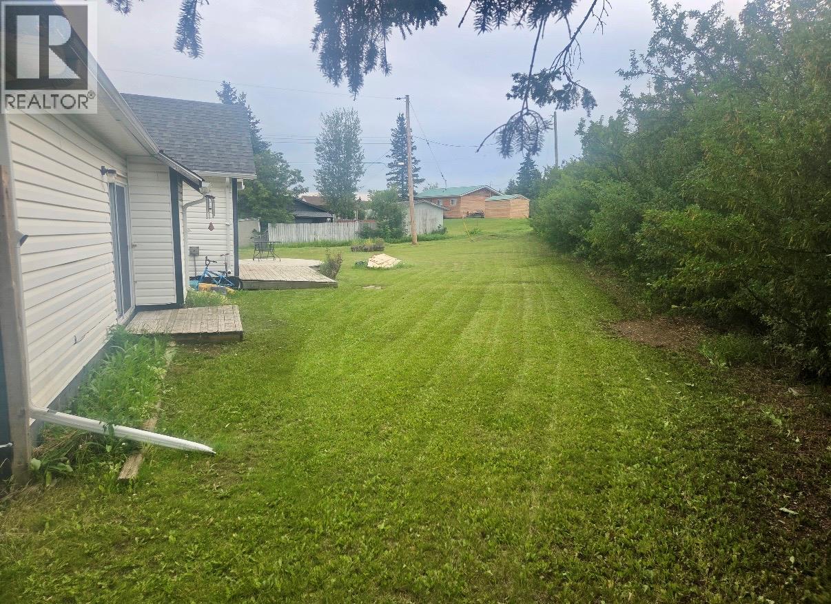 4801 50 Avenue, Pouce Coupe, British Columbia  V0C 2C0 - Photo 21 - 10397018