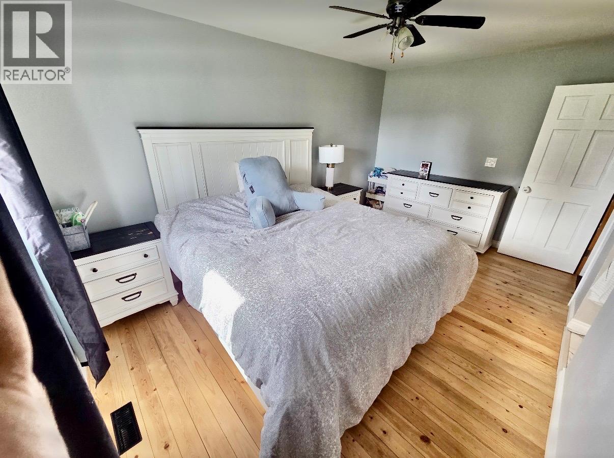 4801 50 Avenue, Pouce Coupe, British Columbia  V0C 2C0 - Photo 7 - 10397018