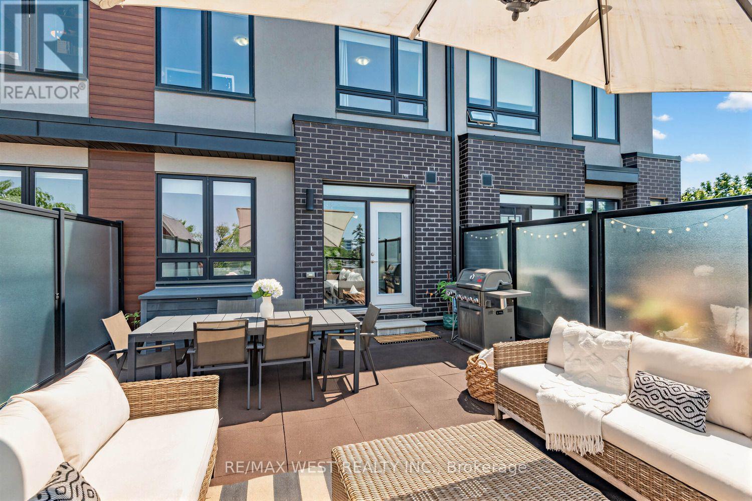 303 - 1150 Briar Hill Avenue, Toronto, Ontario  M6B 0A9 - Photo 15 - W13645674