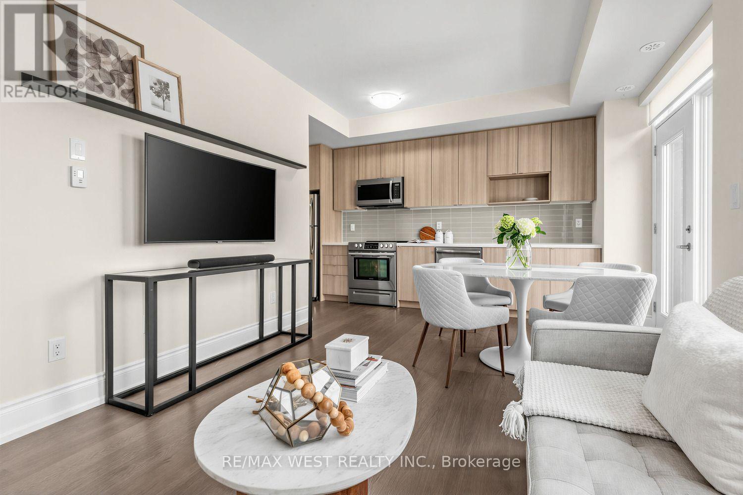 303 - 1150 Briar Hill Avenue, Toronto, Ontario  M6B 0A9 - Photo 19 - W13645674