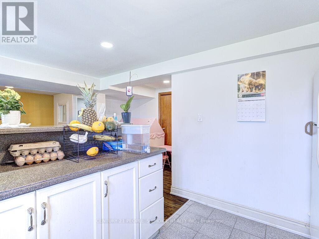 103 Whitchurch Mews, Mississauga, Ontario  L5A 4B2 - Photo 43 - W13645684