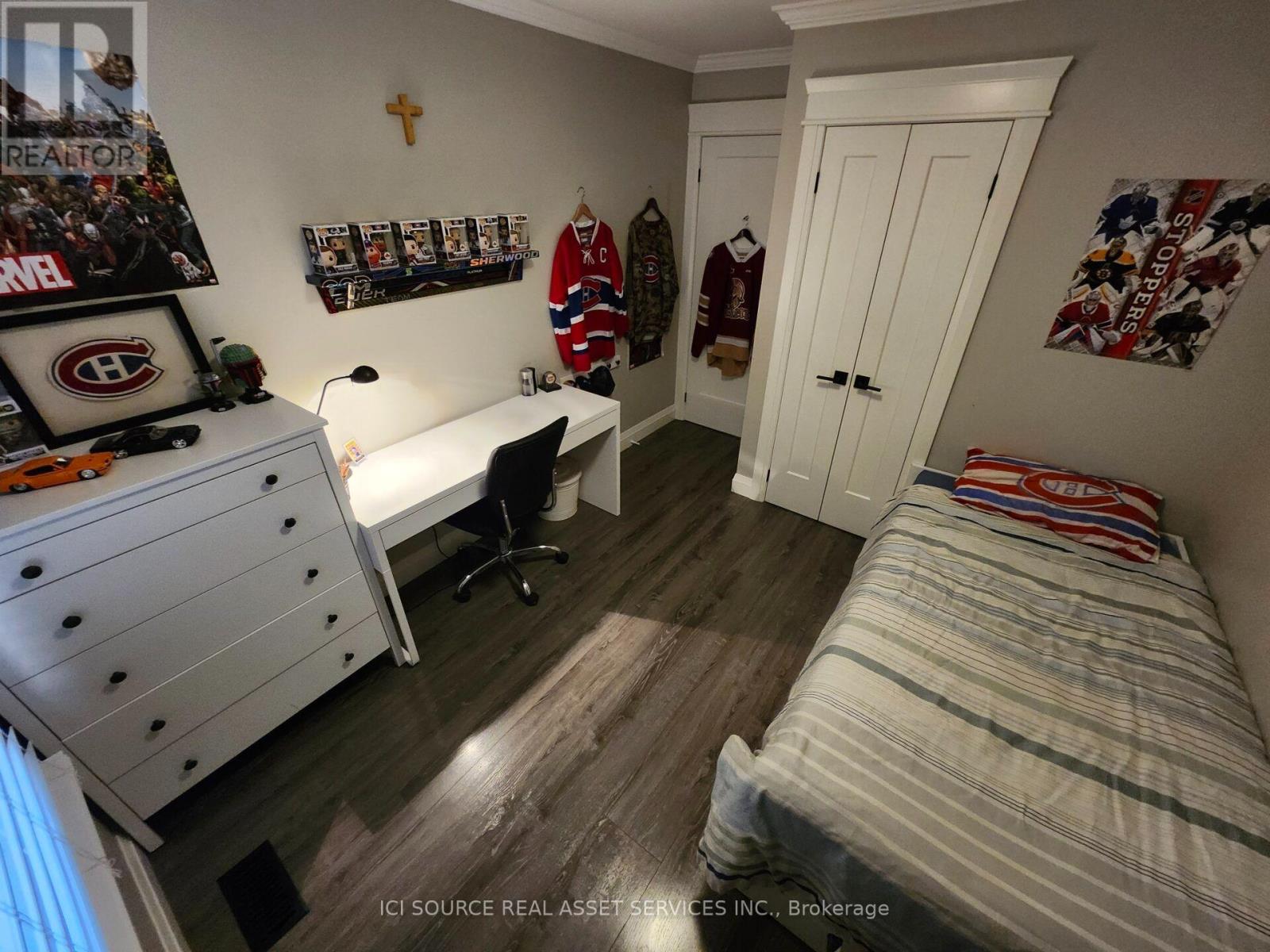 699 Castleguard Crescent, Burlington, Ontario  L7N 2W7 - Photo 16 - W13645700