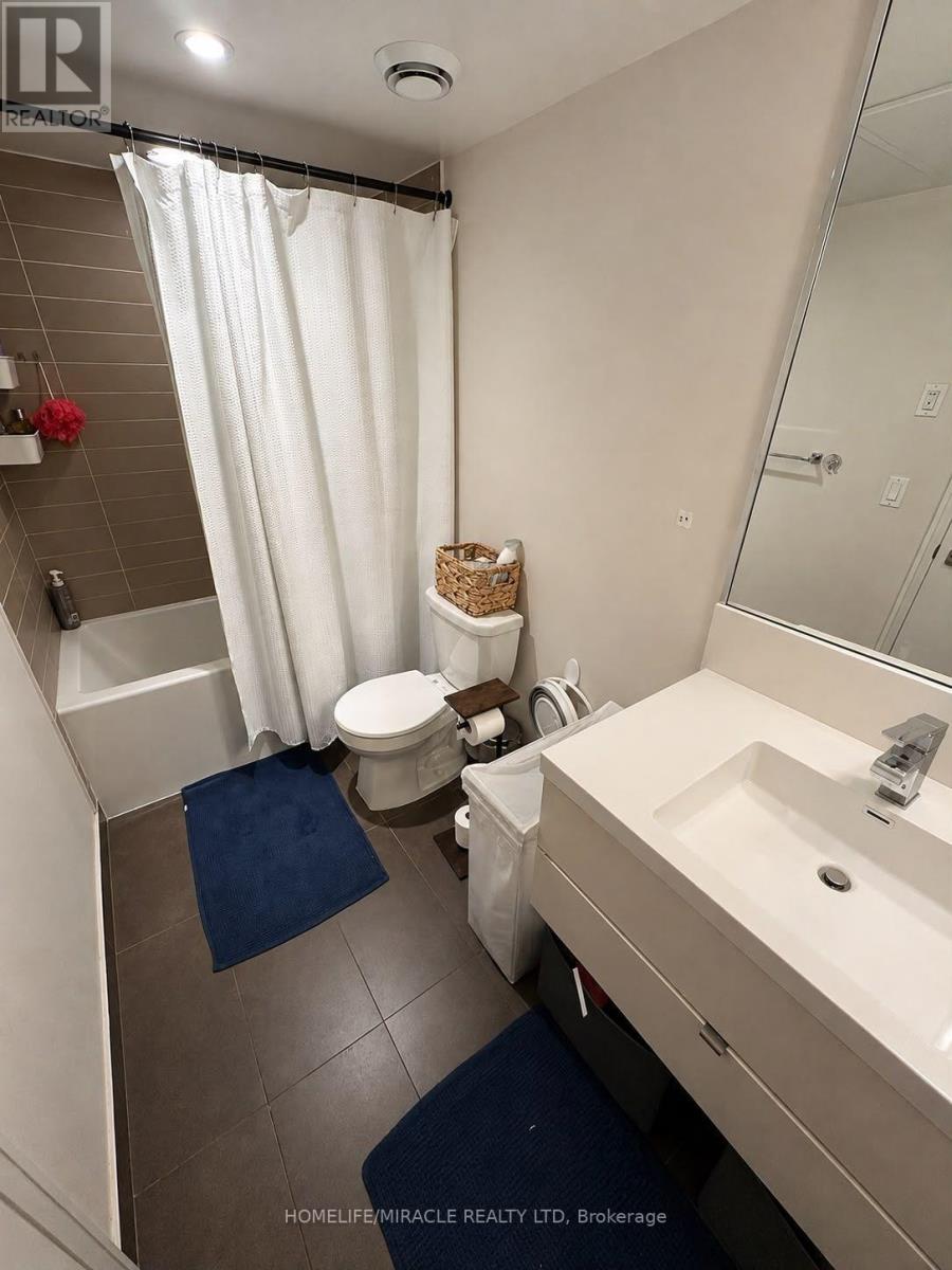1605 - 9 Valhalla Inn Road, Toronto, Ontario  M9B 0B2 - Photo 6 - W13645714