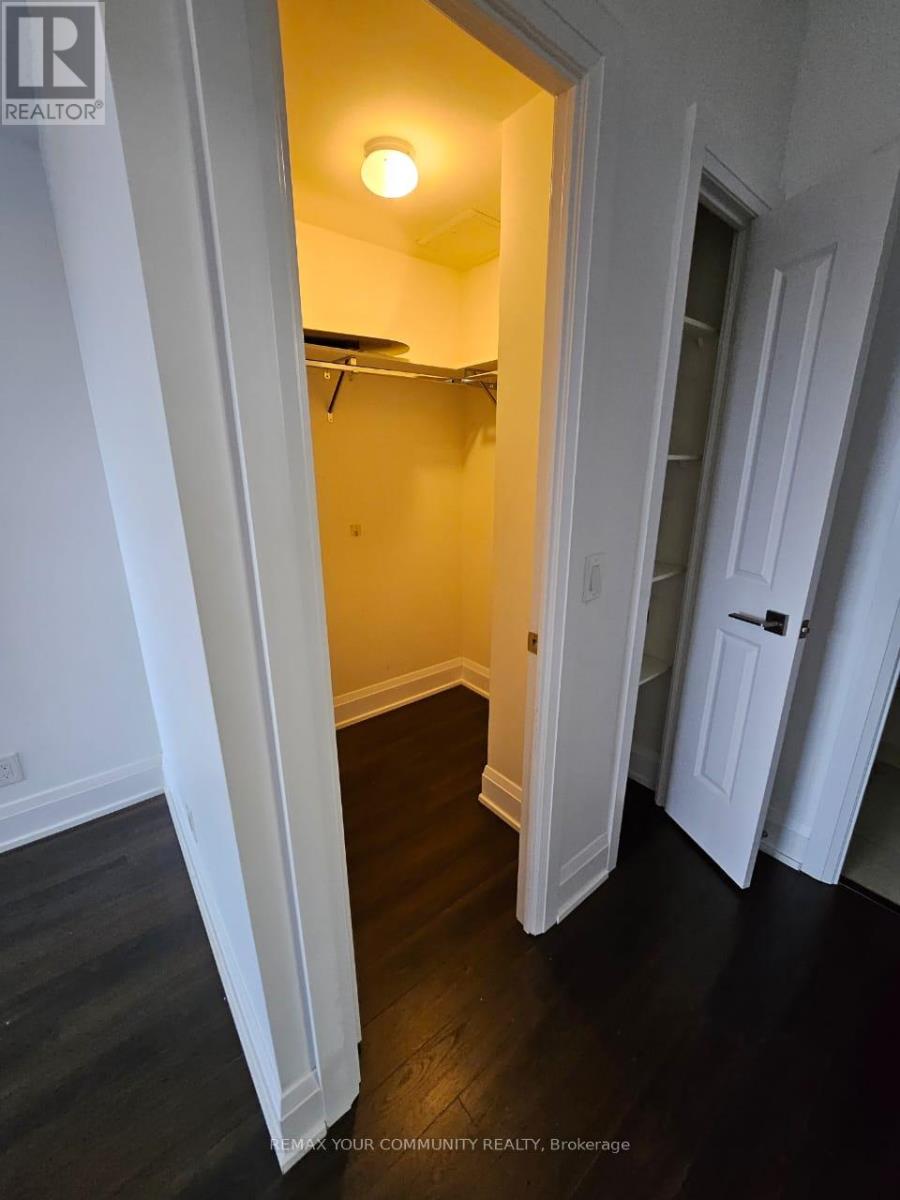 423 - 2 Old Mill Drive, Toronto, Ontario  M6S 0A2 - Photo 12 - W13645798