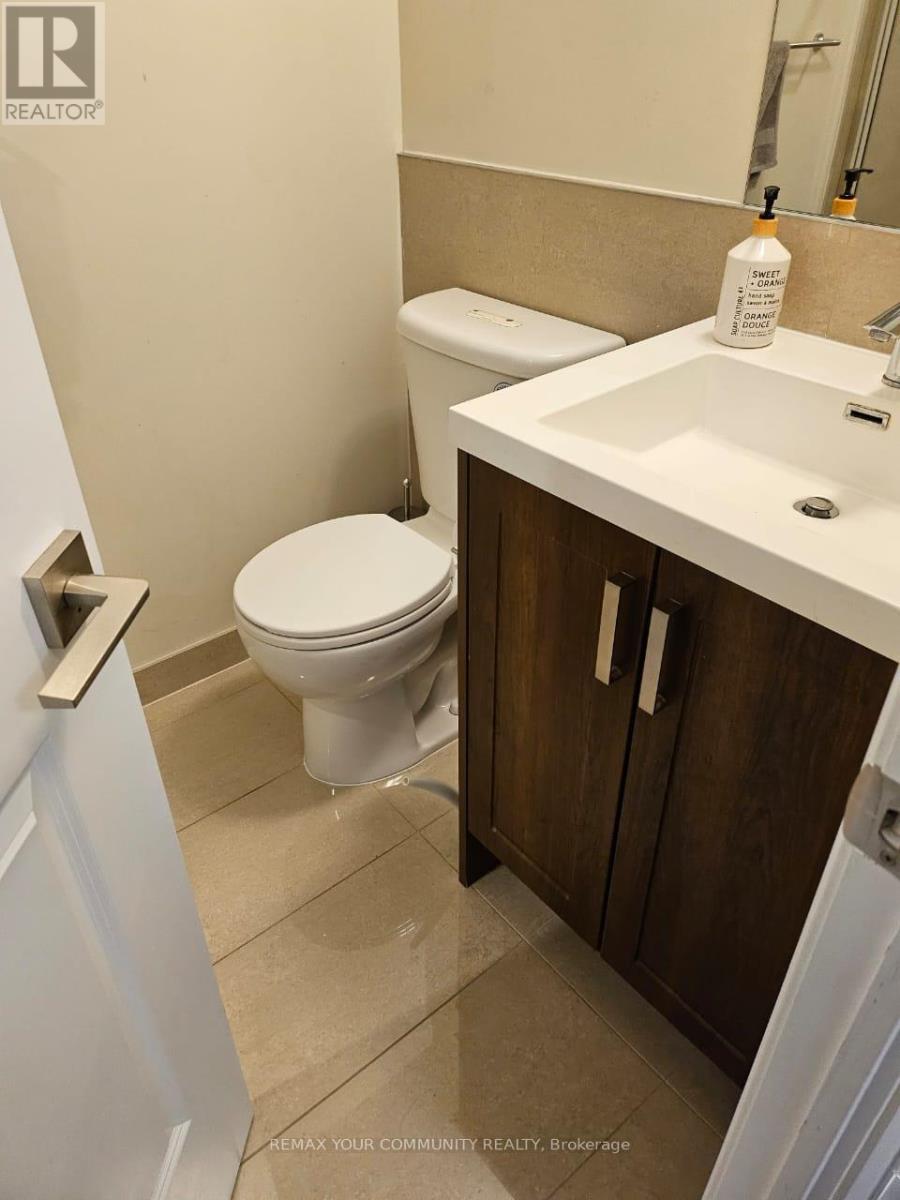 423 - 2 Old Mill Drive, Toronto, Ontario  M6S 0A2 - Photo 15 - W13645798