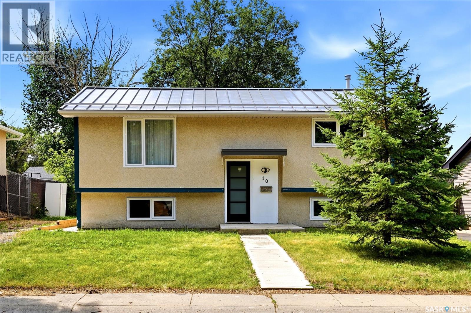 10 Osborne CRESCENT, Regina, Saskatchewan