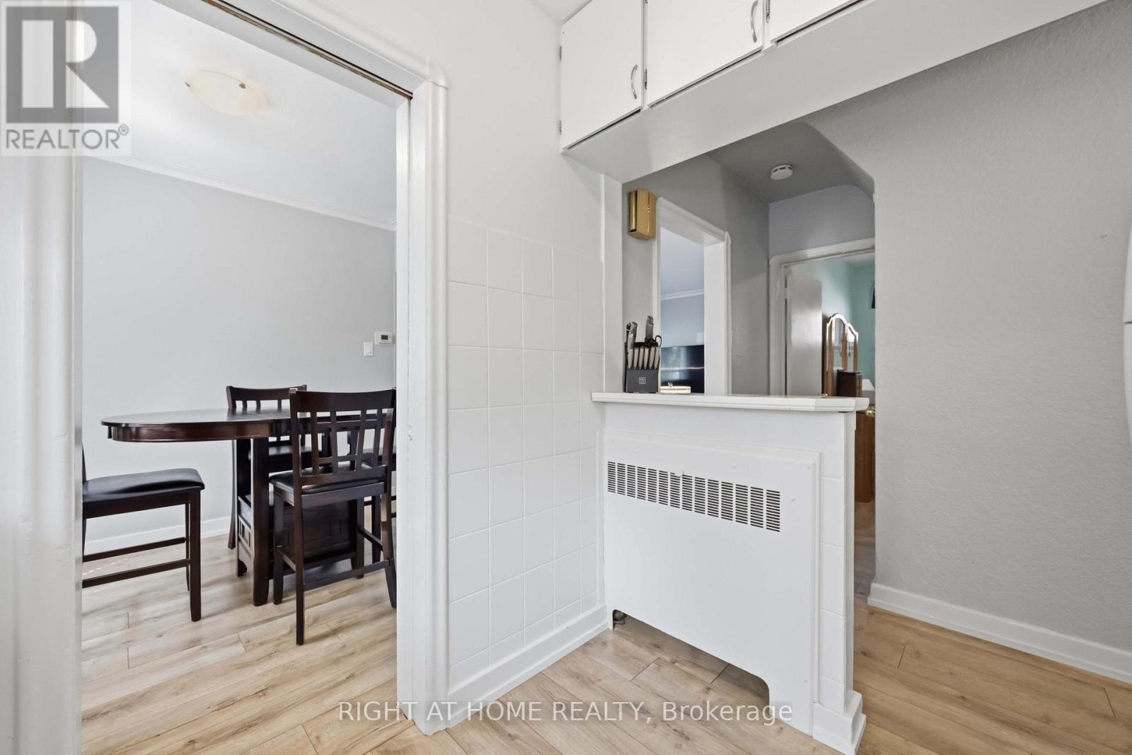 1351 Warden Avenue, Toronto, Ontario  M1R 2R9 - Photo 11 - E13644926
