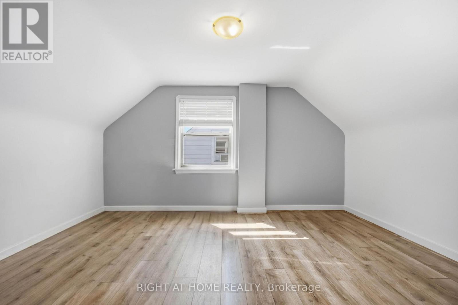 1351 Warden Avenue, Toronto, Ontario  M1R 2R9 - Photo 21 - E13644926