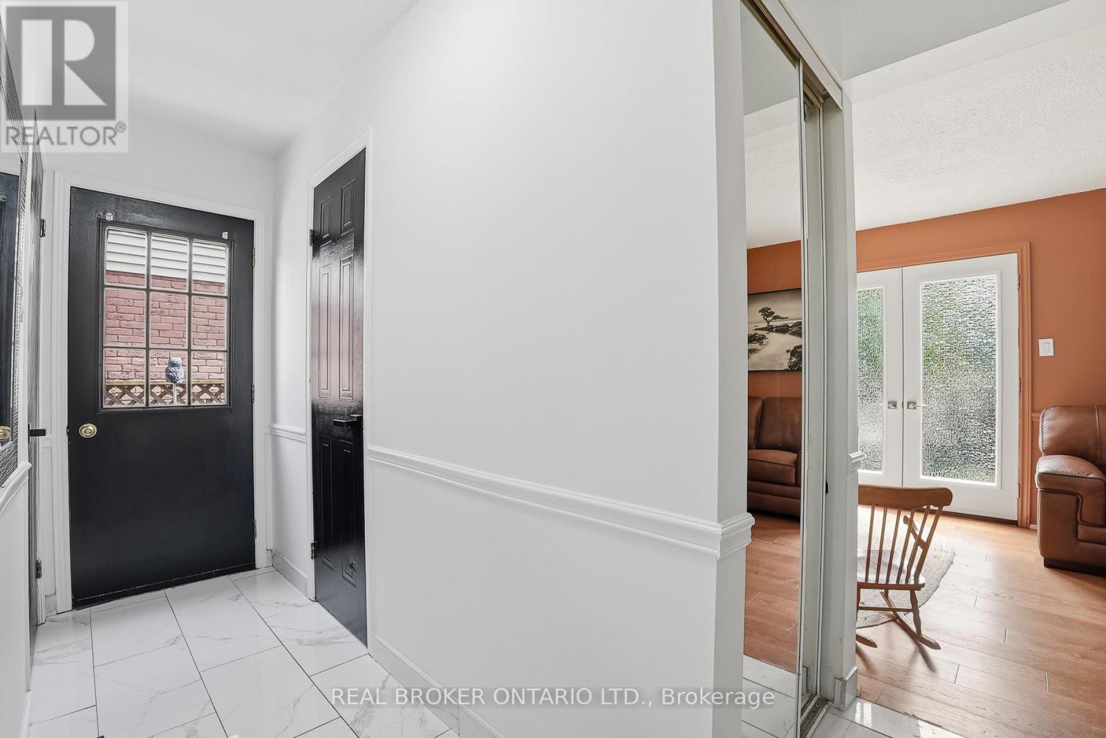 3260 Woodcroft Crescent, Burlington, Ontario L7M 3K9 - Photo 7 - W13431108