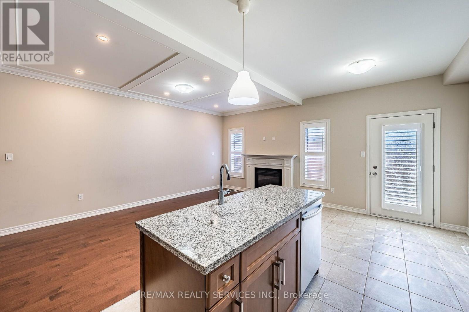 43 Sonoma Valley Crescent, Hamilton, Ontario  L9B 0J3 - Photo 17 - X13645752