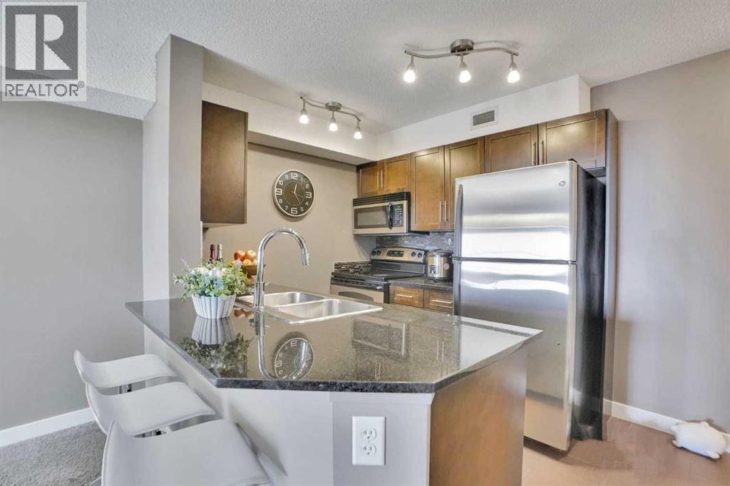 414, 7210 80 Avenue NE, Calgary, Alberta  T3J 0N7 - Photo 7 - A2307879