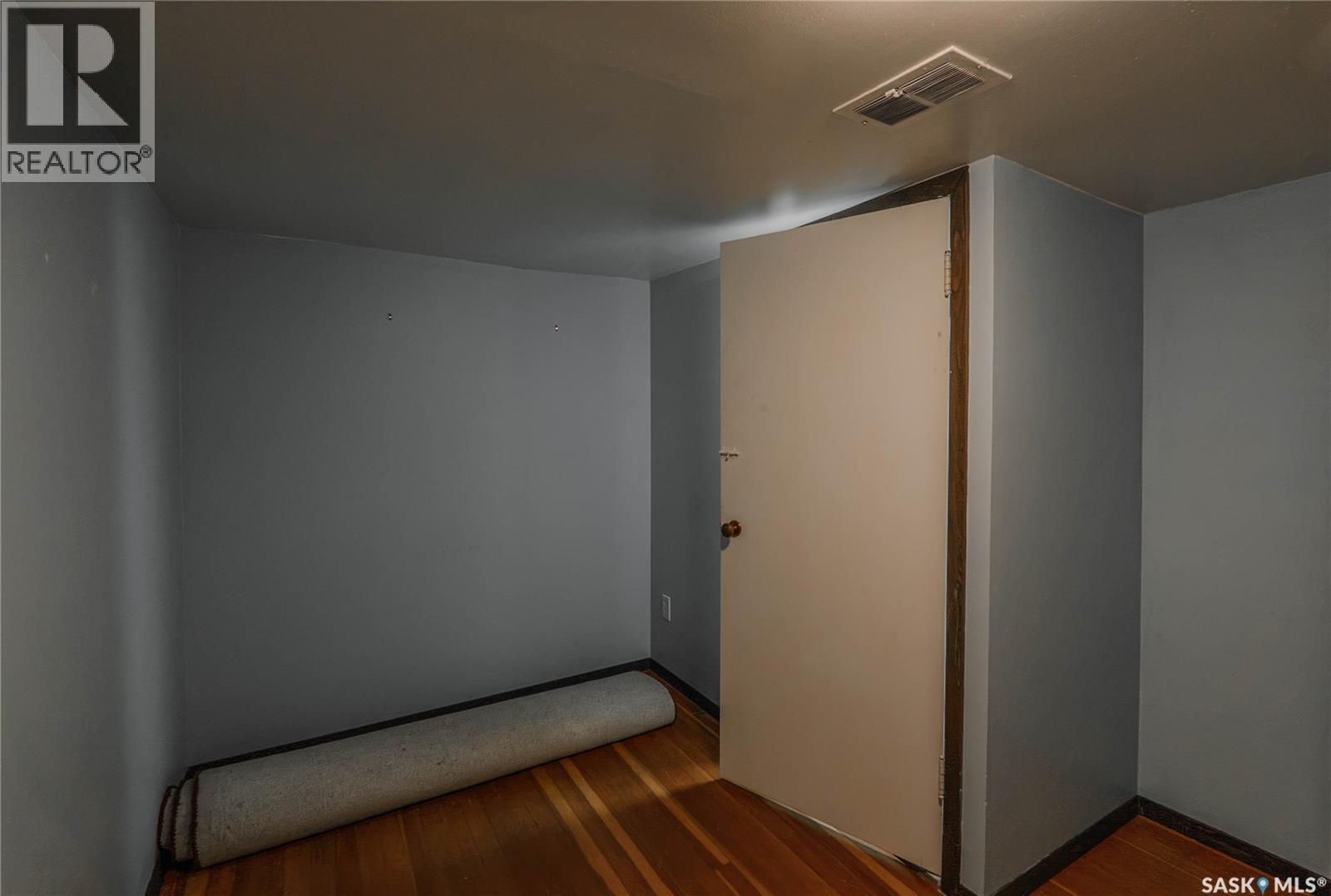 903 10th Street E, Saskatoon, Saskatchewan  S7H 0H6 - Photo 46 - SK044706