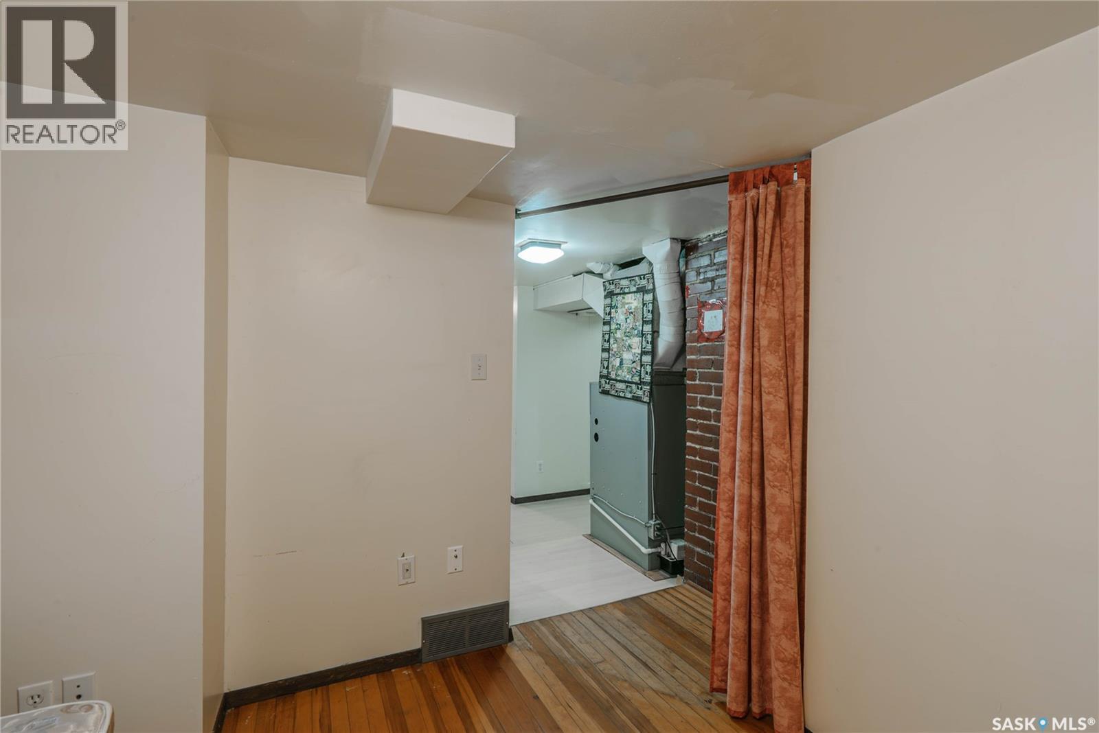 903 10th Street E, Saskatoon, Saskatchewan  S7H 0H6 - Photo 36 - SK044706